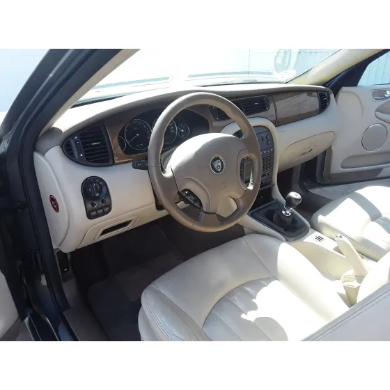 JAGUAR X-TYPE '2003 2.5 V6 24V CAT GRIS
