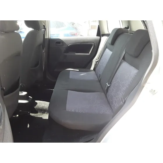 FORD FIESTA (CBK) '2007 * PLATA