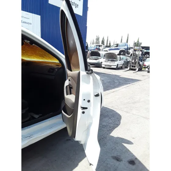 VOLKSWAGEN POLO (6C1) '2015 HIGHLINE BLUEMOTION BLANCO
