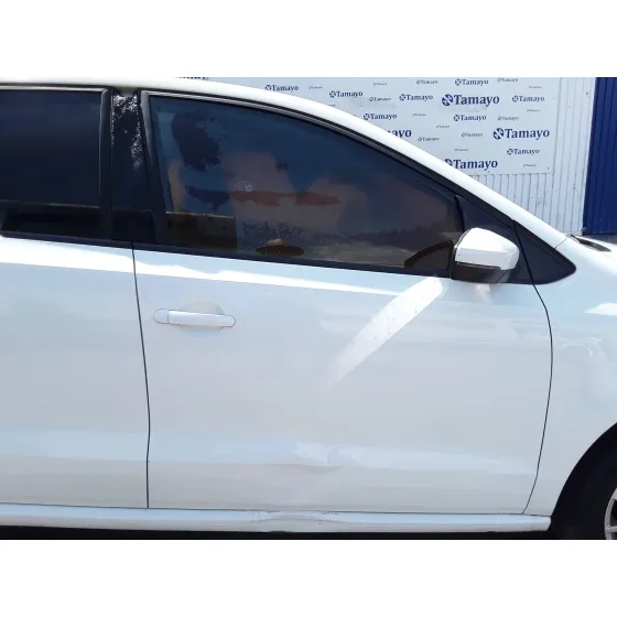VOLKSWAGEN POLO (6C1) '2015 HIGHLINE BLUEMOTION BLANCO