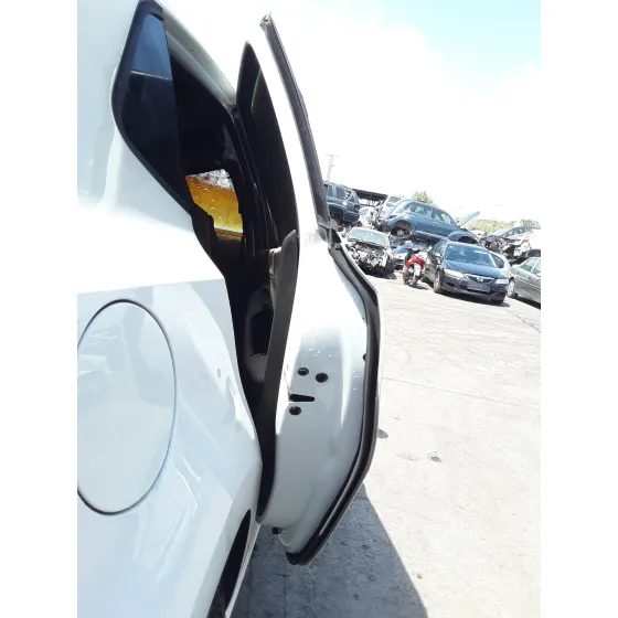 VOLKSWAGEN POLO (6C1) '2015 HIGHLINE BLUEMOTION BLANCO