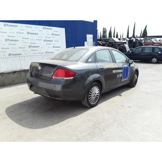 FIAT LINEA (110) '2009 * GRIS OSCURO