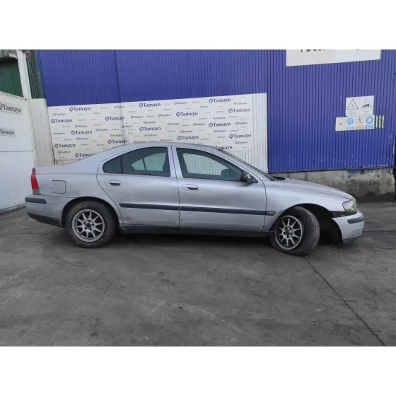 VOLVO S60 BERLINA '2001 * PLATA
