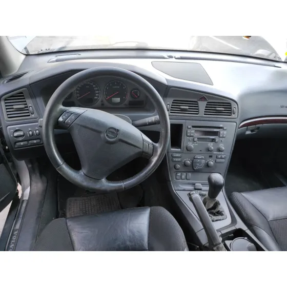 VOLVO S60 BERLINA '2001 * PLATA