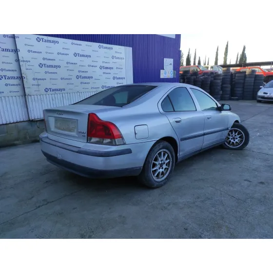 VOLVO S60 BERLINA '2001 * PLATA