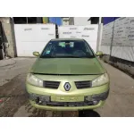 RENAULT MEGANE II BERLINA 5P RENAULT MEGANE II BERLINA 5P '2003 1.5 DCI DIESEL DORADO 2002