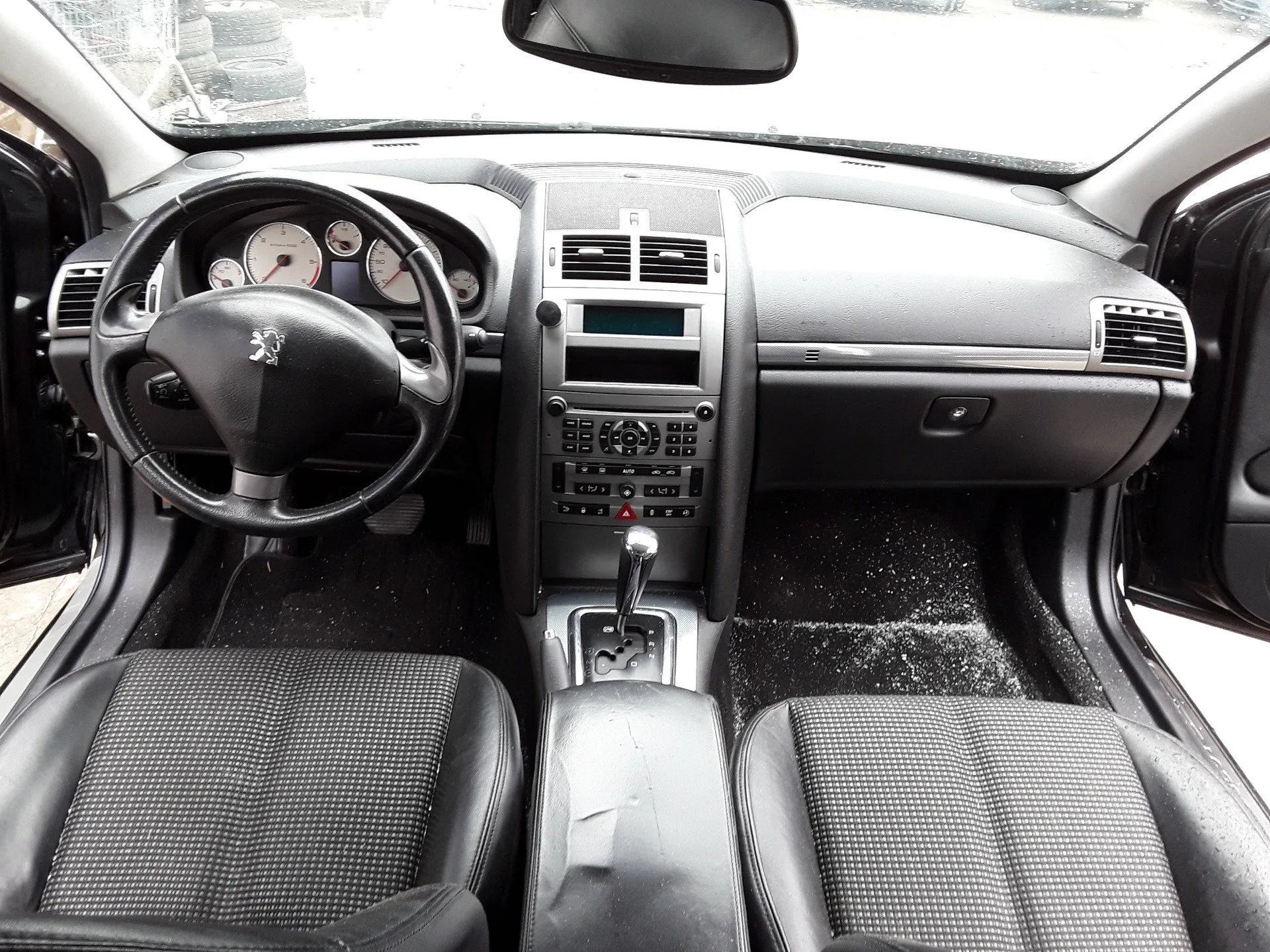 PEUGEOT 407 SW PEUGEOT 407 SW '2005 2.0 16V CAT NEGRO 2004