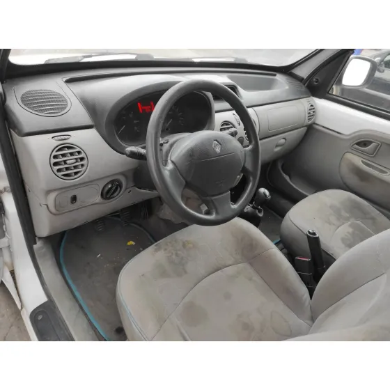 *09-10-25 -150 RENAULT KANGOO (F/KC0) '2006 * BLANCO