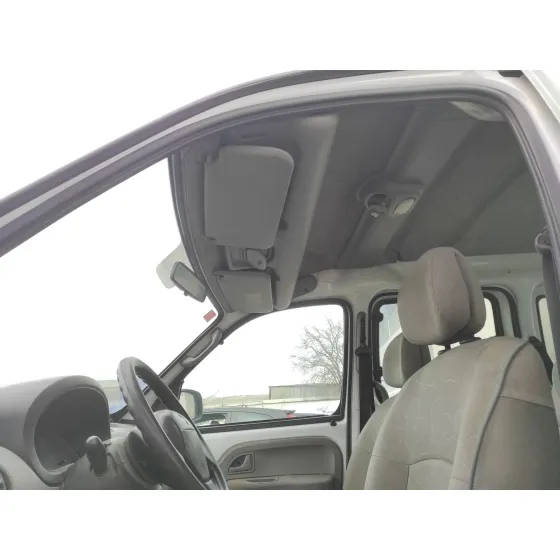 *09-10-25 -150 RENAULT KANGOO (F/KC0) '2006 * BLANCO