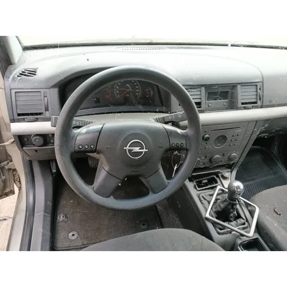 Opel VECTRA C (Z02) 2002