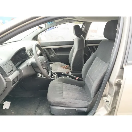 Opel VECTRA C (Z02) 2002