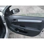 OPEL ASTRA H BERLINA OPEL ASTRA H BERLINA '2004 1.7 16V CDTI PLATA 2004