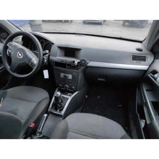 OPEL ASTRA H BERLINA '2004 1.7 16V CDTI PLATA