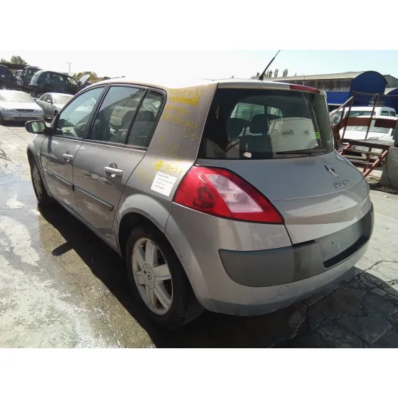 RENAULT MEGANE II BERLINA 5P '2003 1.9 DCI DIESEL PLATA