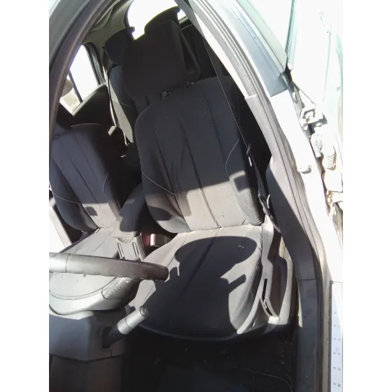 RENAULT MEGANE II BERLINA 5P '2003 1.9 DCI DIESEL PLATA