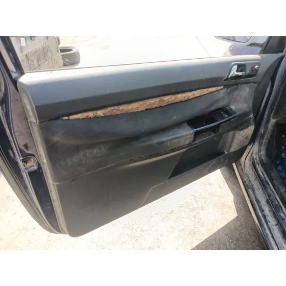 Volkswagen POLO IV (9N_, 9A_) 2001