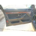 BMW 5 (E39)  2000