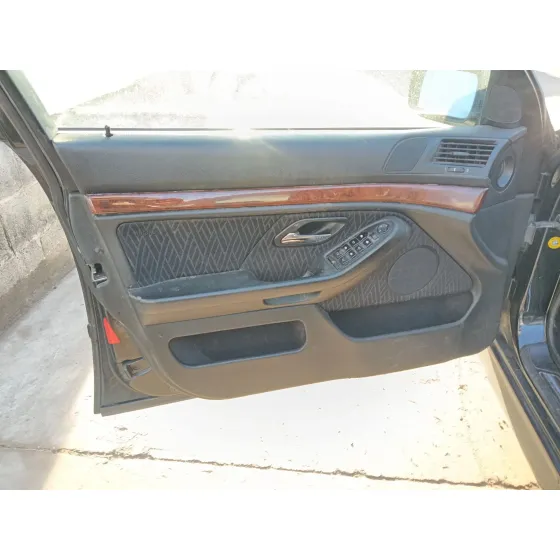 Bmw 5 (E39) 2000