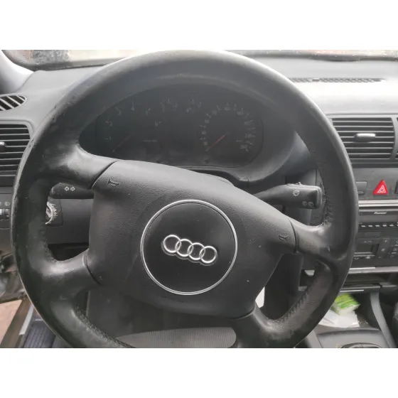 AUDI A3 (8L) '2001 1.6 GRIS