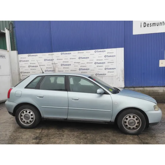 AUDI A3 (8L) '2001 1.6 GRIS