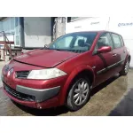 RENAULT MEGANE II BERLINA 5P RENAULT MEGANE II BERLINA 5P '2006 1.5 DCI DIESEL GRANATE 2002