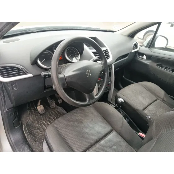 Peugeot 207/207+ (WA_, WC_) 2008