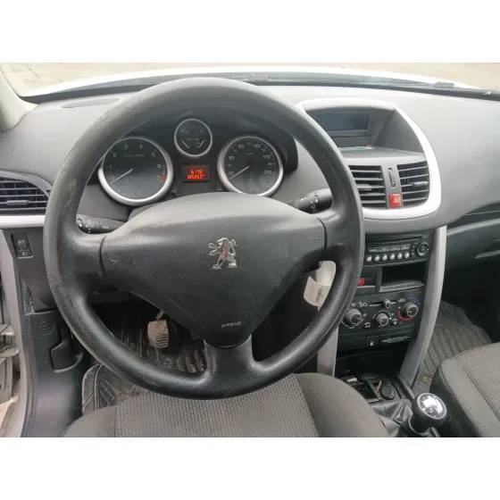 Peugeot 207/207+ (WA_, WC_) 2008