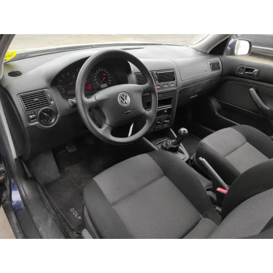 VOLKSWAGEN GOLF IV BERLINA (1J1) '2003 1.6 16V AZUL