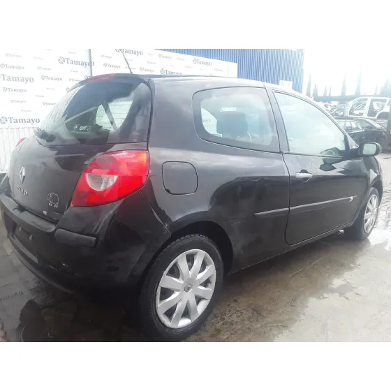 RENAULT CLIO III '2006 1.5 DCI DIESEL CAT NEGRO