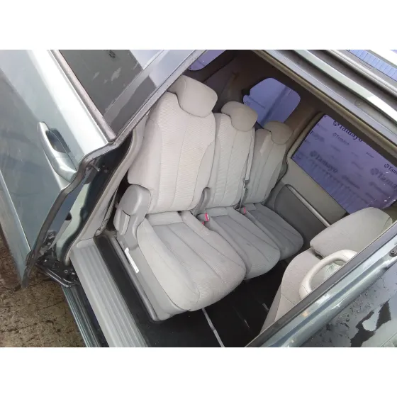 KIA CARNIVAL '2010 2.9 CRDI CAT GRIS