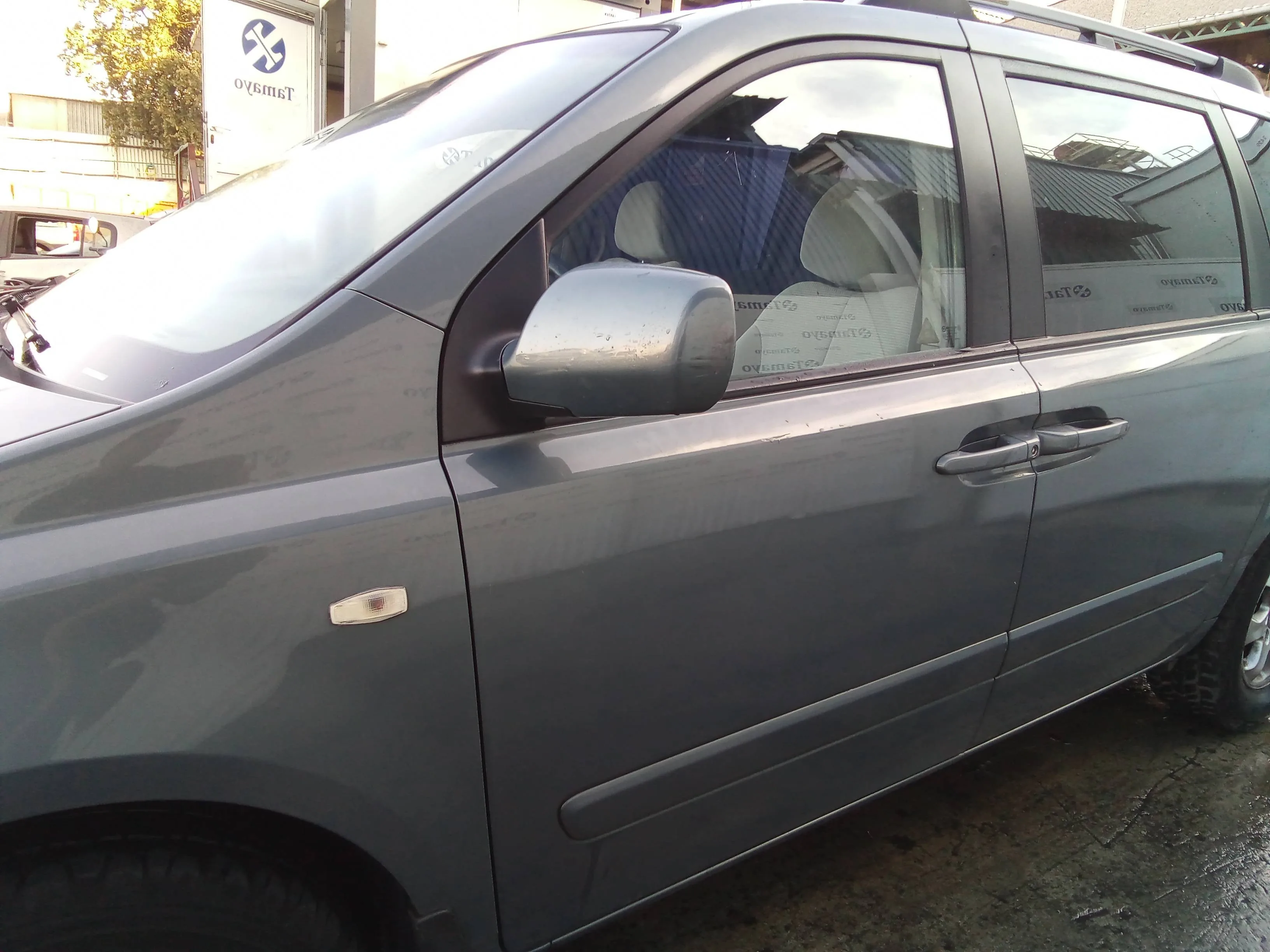 KIA CARNIVAL KIA CARNIVAL '2010 2.9 CRDI CAT GRIS 2006