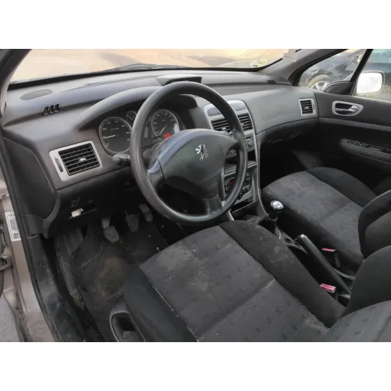 PEUGEOT 307 BREAK / SW (S1) '2004 1.6 16V CAT MARRON