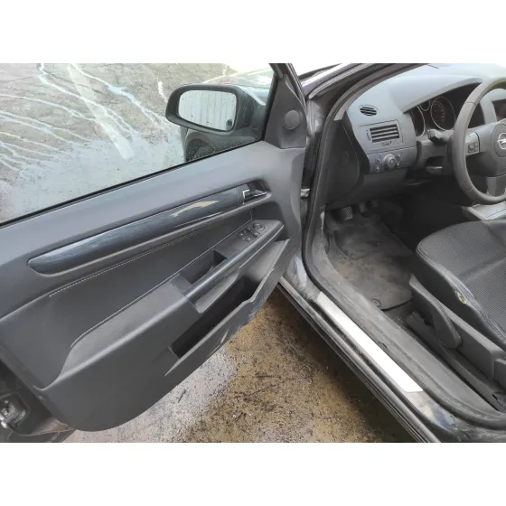 OPEL ASTRA H BERLINA '2005 1.7 16V CDTI NEGRO