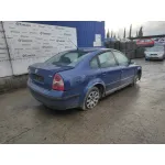 VOLKSWAGEN PASSAT BERLINA (3B3) VOLKSWAGEN PASSAT BERLINA (3B3) '2002 * AZUL 2000