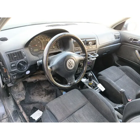 Volkswagen GOLF IV (1J1) 2000
