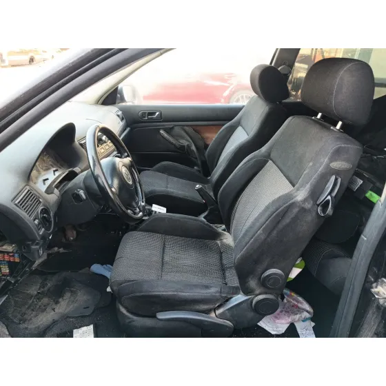 Volkswagen GOLF IV (1J1) 2000