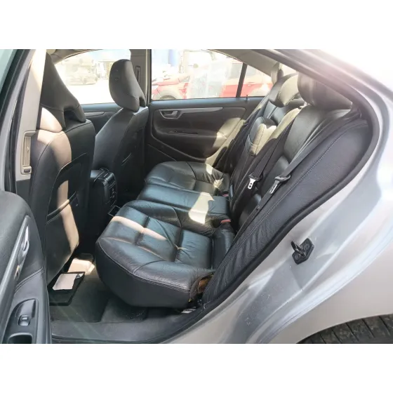 //