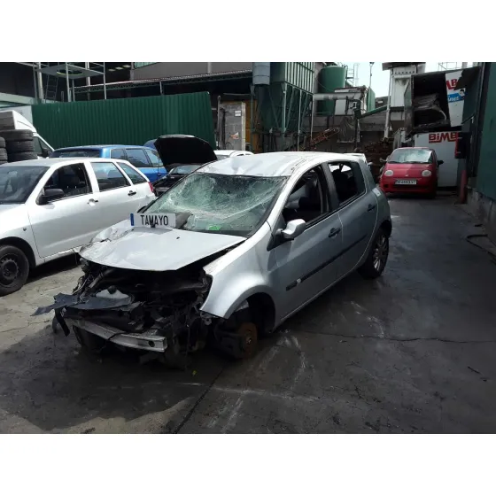 RENAULT CLIO III '2006 1.5 DCI DIESEL PLATA