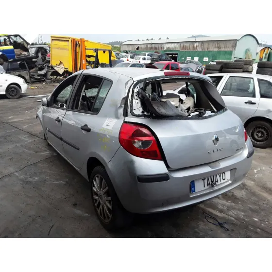 RENAULT CLIO III '2006 1.5 DCI DIESEL PLATA
