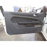 FORD FOCUS BERLINA (CAP) FORD FOCUS BERLINA (CAP) '2005 1.6 16V CAT BLANCO 2004