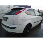 FORD FOCUS BERLINA (CAP) FORD FOCUS BERLINA (CAP) '2005 1.6 16V CAT BLANCO 2004