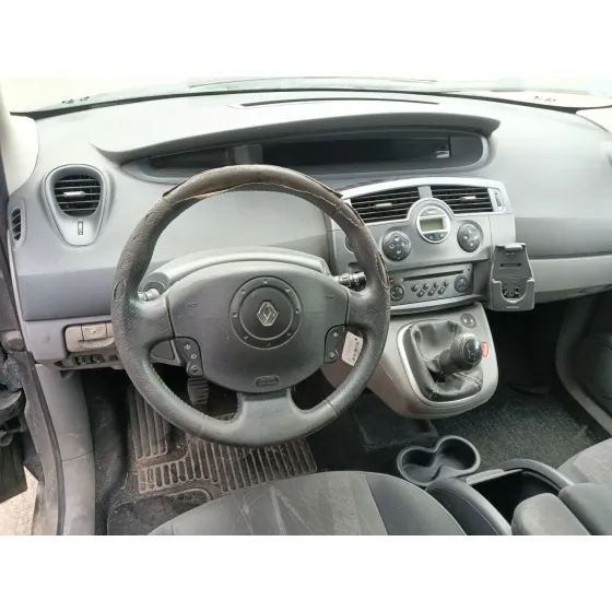 Renault SCENIC II (JM0/1_) 2005