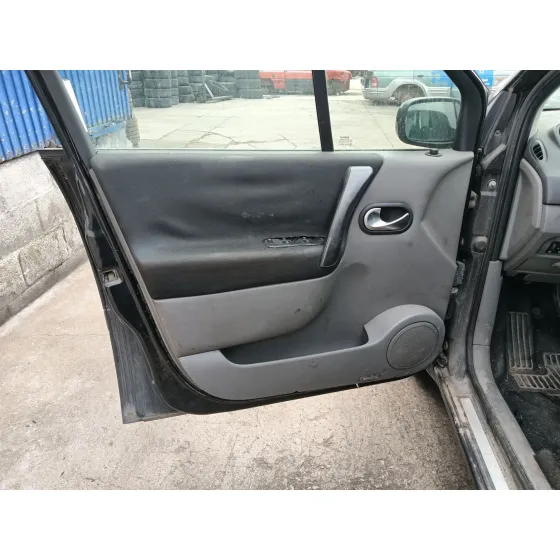 Renault SCENIC II (JM0/1_) 2005