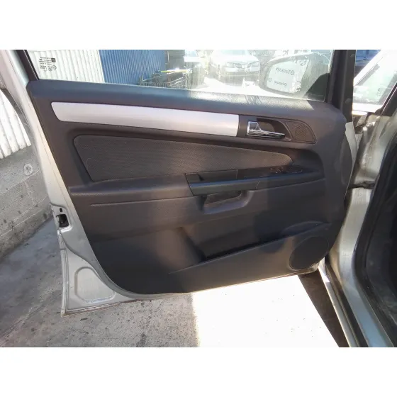 OPEL ZAFIRA B '2008 1.9 CDTI PLATA