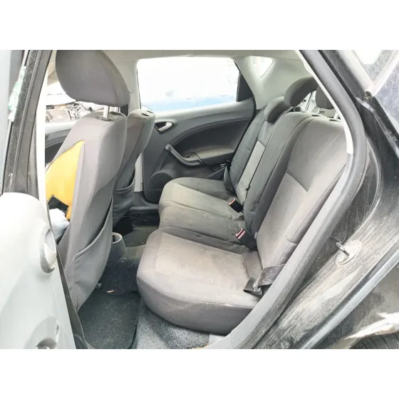 SEAT IBIZA (6J5) '2010 * NEGRO