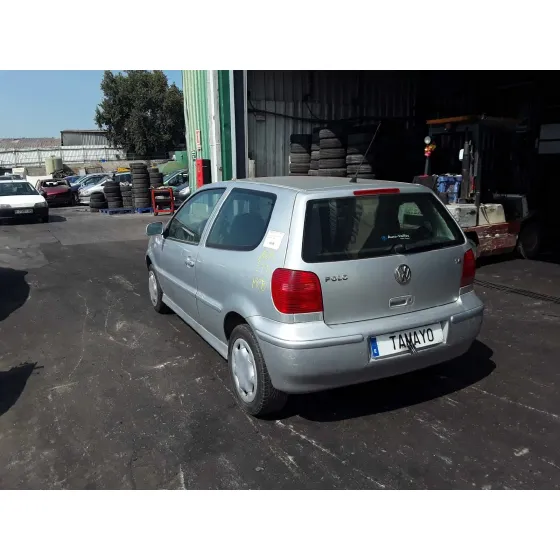 VOLKSWAGEN POLO BERLINA (6N2) '2001 TRENDLINE PLATA
