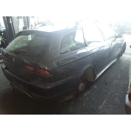 ALFA ROMEO 156 SPORTWAGON '2006 CROSSWAGON Q4 GRIS OSCURO