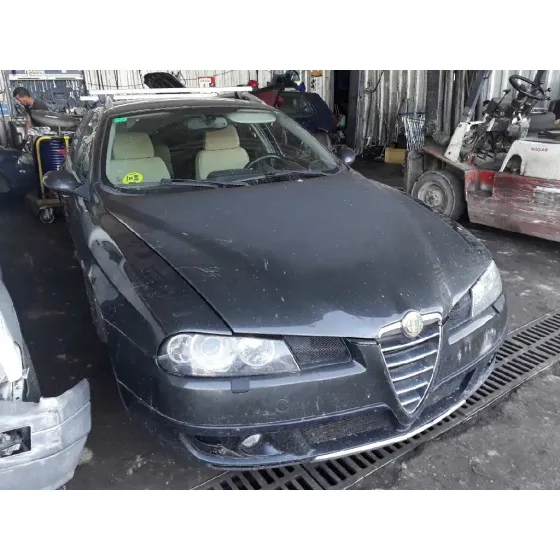 ALFA ROMEO 156 SPORTWAGON '2006 CROSSWAGON Q4 GRIS OSCURO
