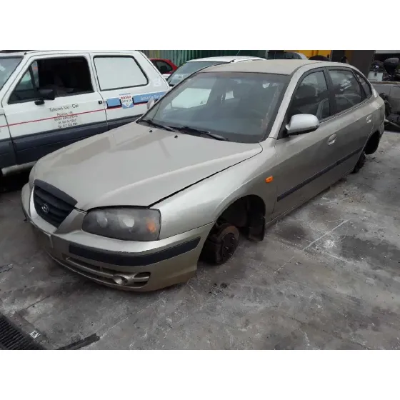 HYUNDAI ELANTRA (XD) '2005 2.0 CRDI CAT PLATA