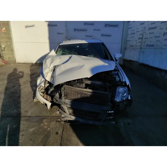 SEAT EXEO ST (3R5)(2009>) '2011 2.0 TDI BLANCO